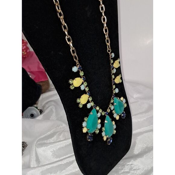 A Lilly Colorful Statement Necklace Rhinestone Gold Tone Fairy Core Royalty - Picture 11 of 11